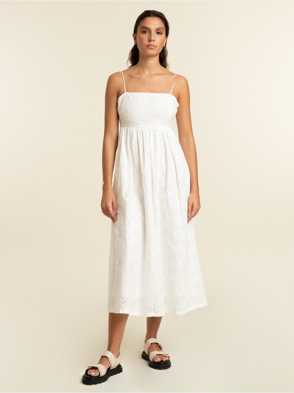 NWT FRNCH Paris Kana White Embroidered Eyelet Midi Dress Size XS
